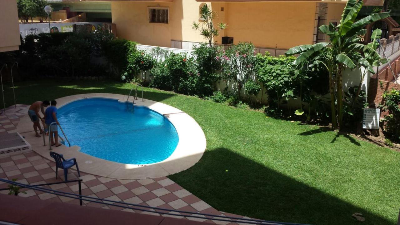 Beautiful Apartment In Third Line Beach Boliches Fuengirola Exterior photo